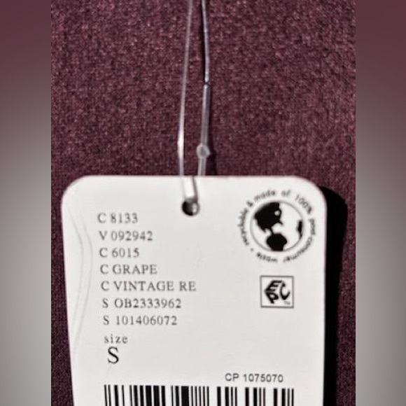 FREE PEOPLE LOUDER PLEASE faux fur jacket! size small NWT color Grape 🍇 GORGEOUS - Picture 12 of 13